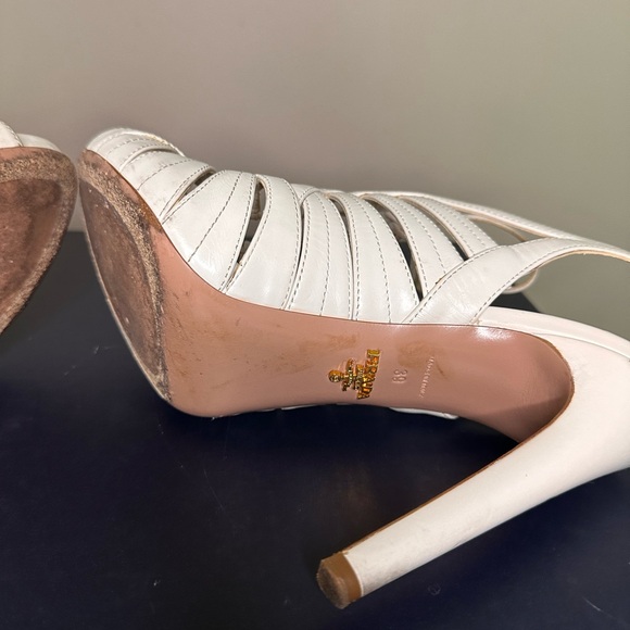 Authentic Prada sandals - Picture 5 of 6